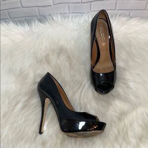 Aldo Black Patent Peep Toe‎ Platforms Sz 38…
